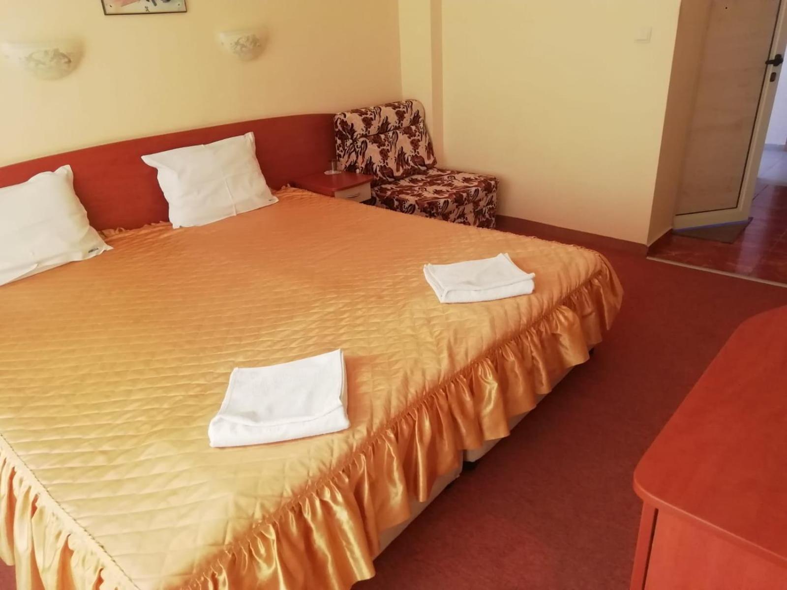 Family Hotel Mimosa Царёво Экстерьер фото