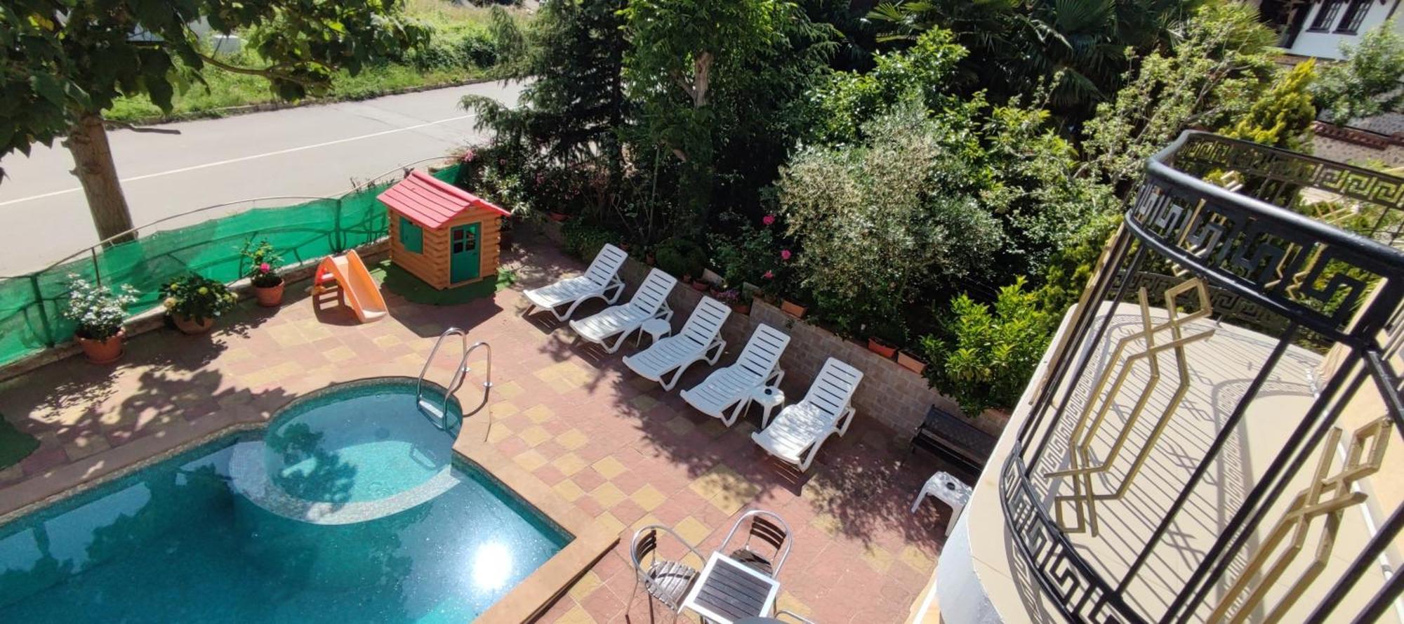Family Hotel Mimosa Царёво Экстерьер фото