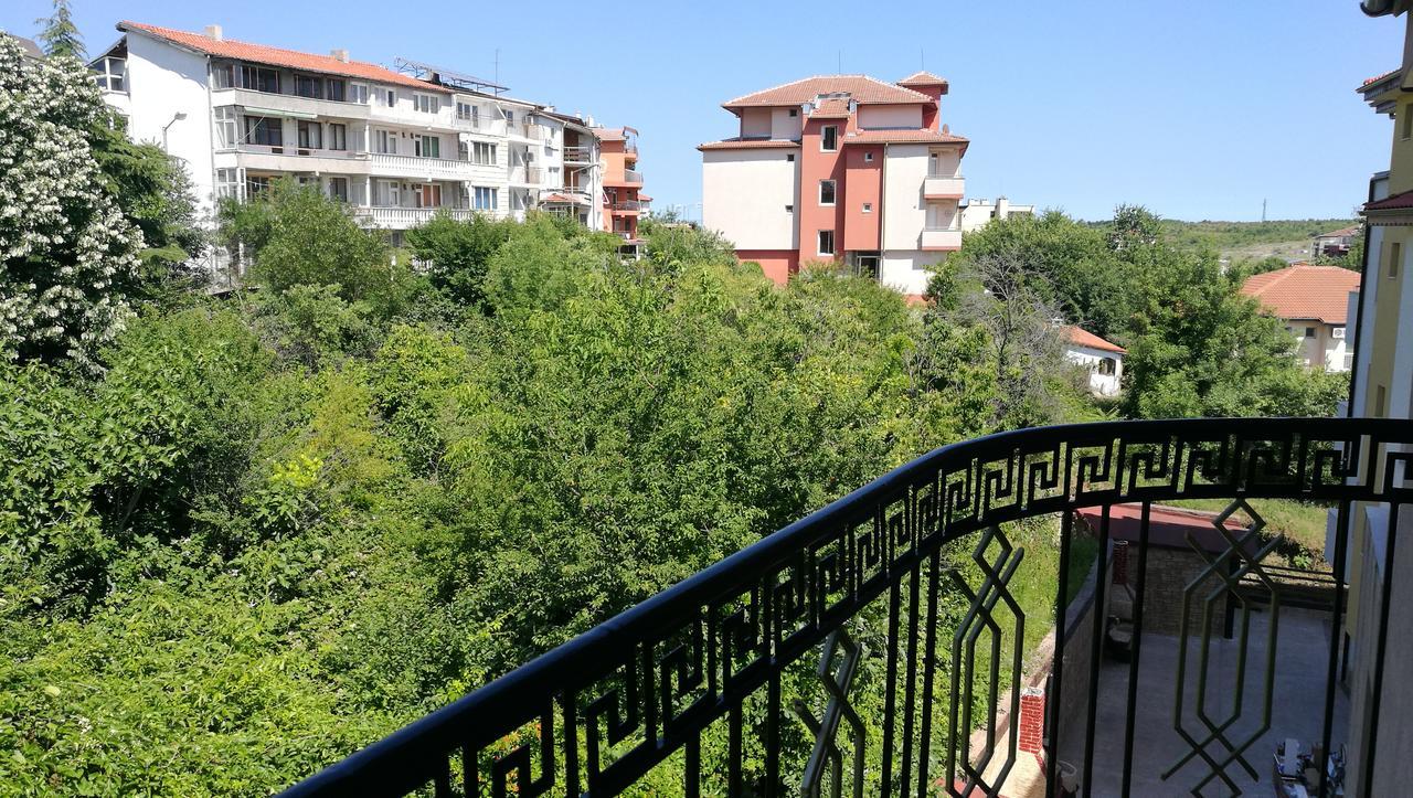 Family Hotel Mimosa Царёво Экстерьер фото